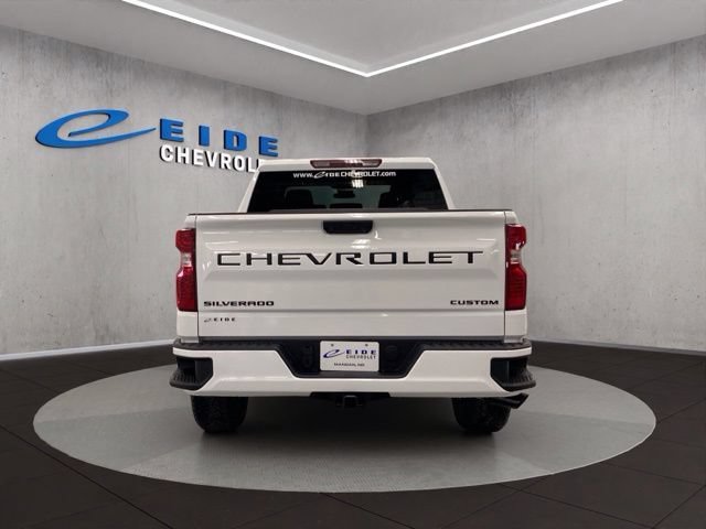 New 2026 Chevrolet Silverado 1500 Custom w/ Turbomax Blackout Package AWD/4WD image 7
