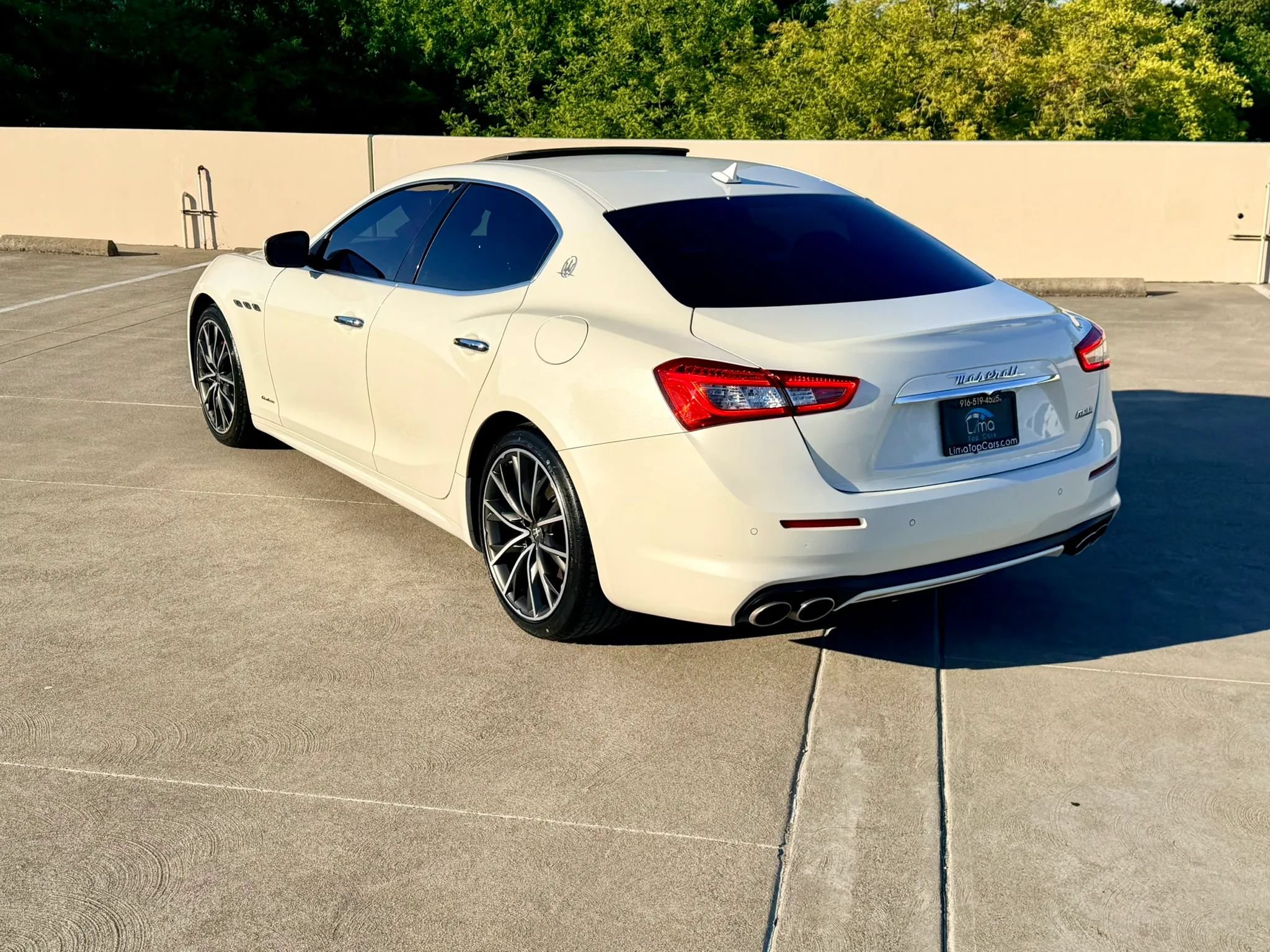Used 2019 Maserati Ghibli GranLusso RWD image 9