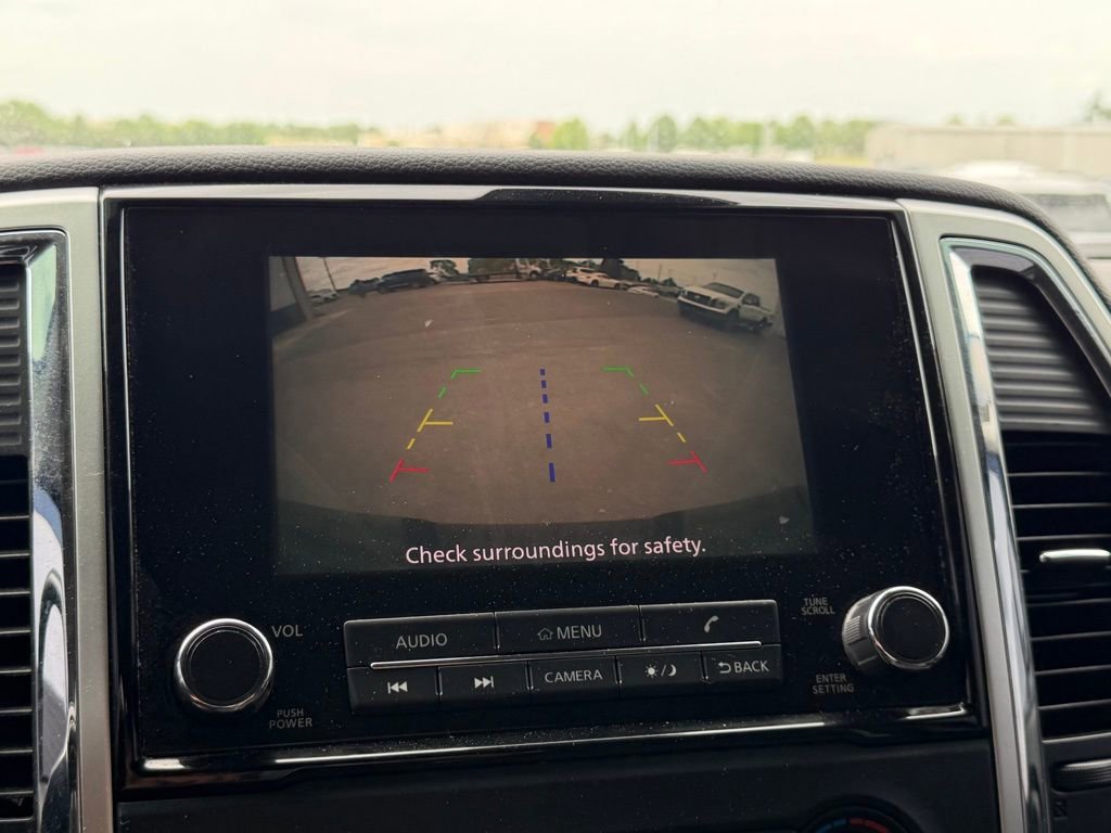 Used 2021 Nissan Titan SV AWD/4WD image 18