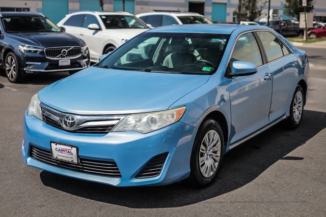 Used 2012 Toyota Camry LE FWD image 5