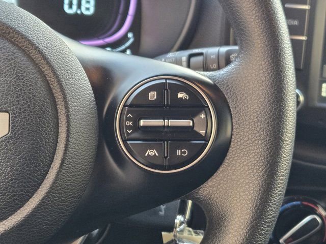 Certified 2025 Kia Soul S image 29