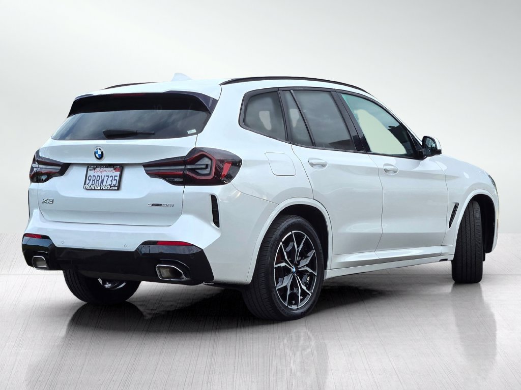 Used 2022 BMW X3 sDrive30i w/ M Sport Package 2 RWD image 4