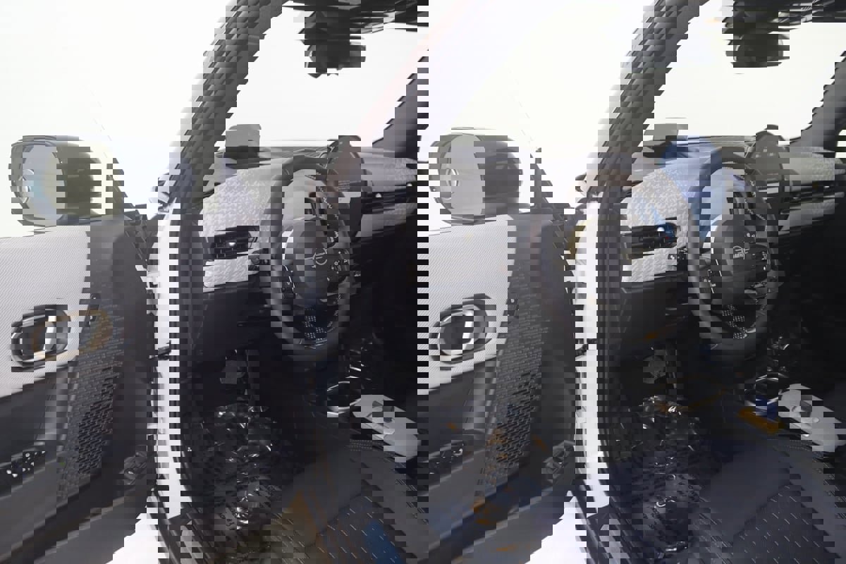 Used 2025 MINI Cooper S image 51