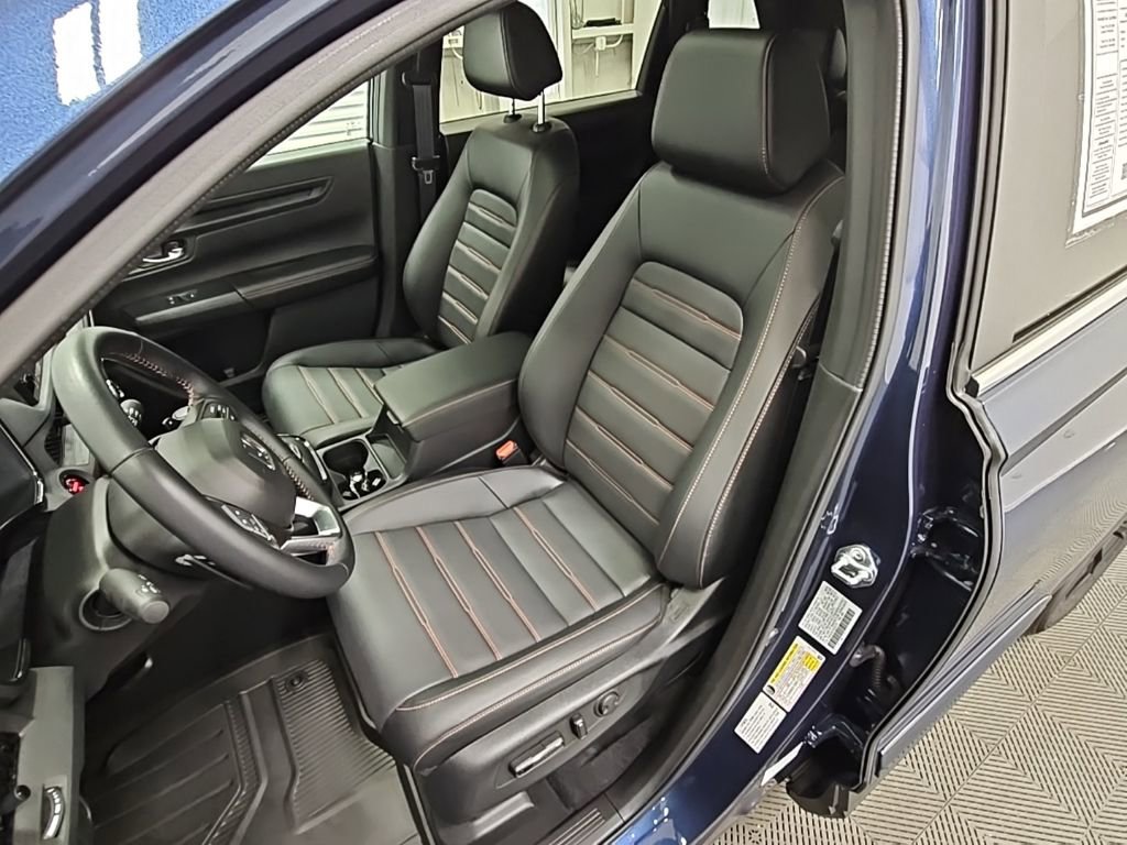 Used 2025 Honda CR-V Sport-L image 29