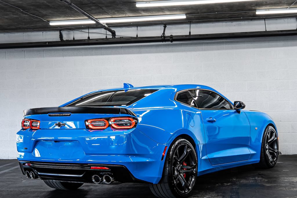 Used 2022 Chevrolet Camaro SS RWD image 5