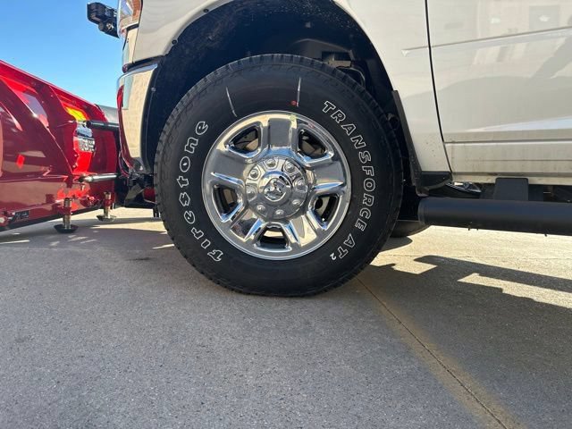 New 2024 RAM 2500 Tradesman AWD/4WD image 37
