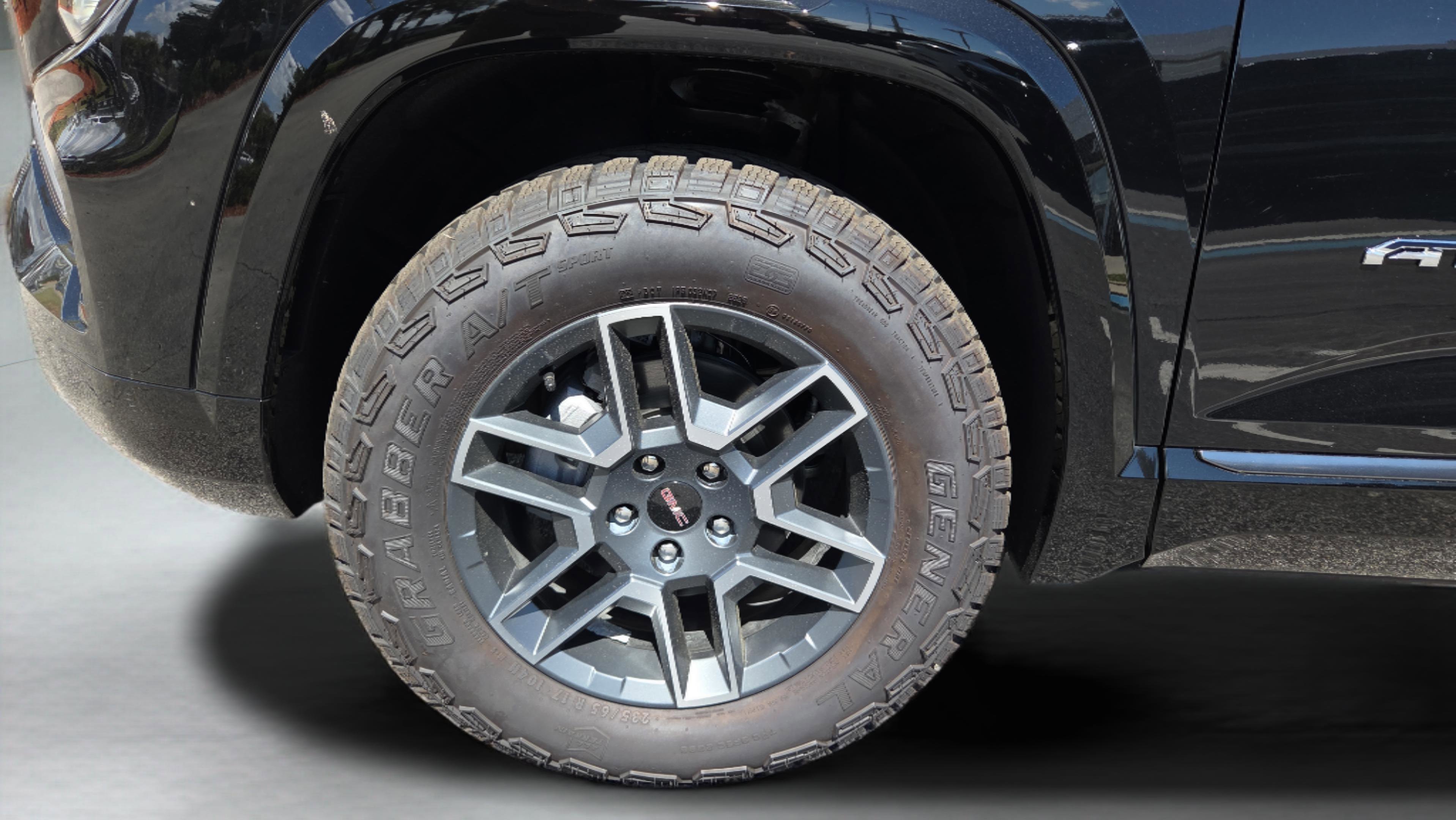 New 2026 GMC Terrain AT4 w/ Convenience Package III image 25