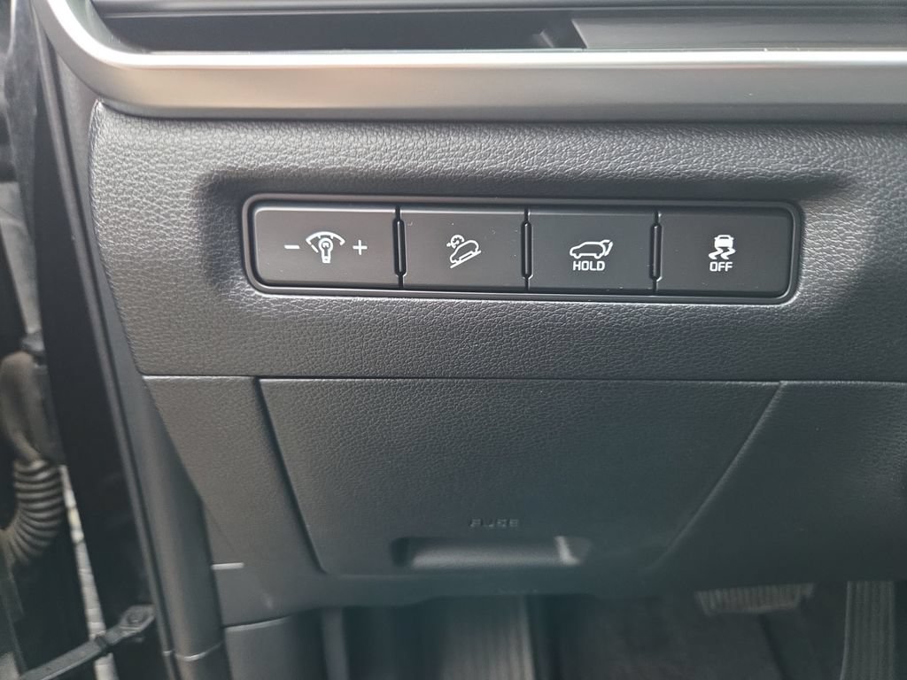 Used 2025 Kia Telluride S AWD/4WD image 24