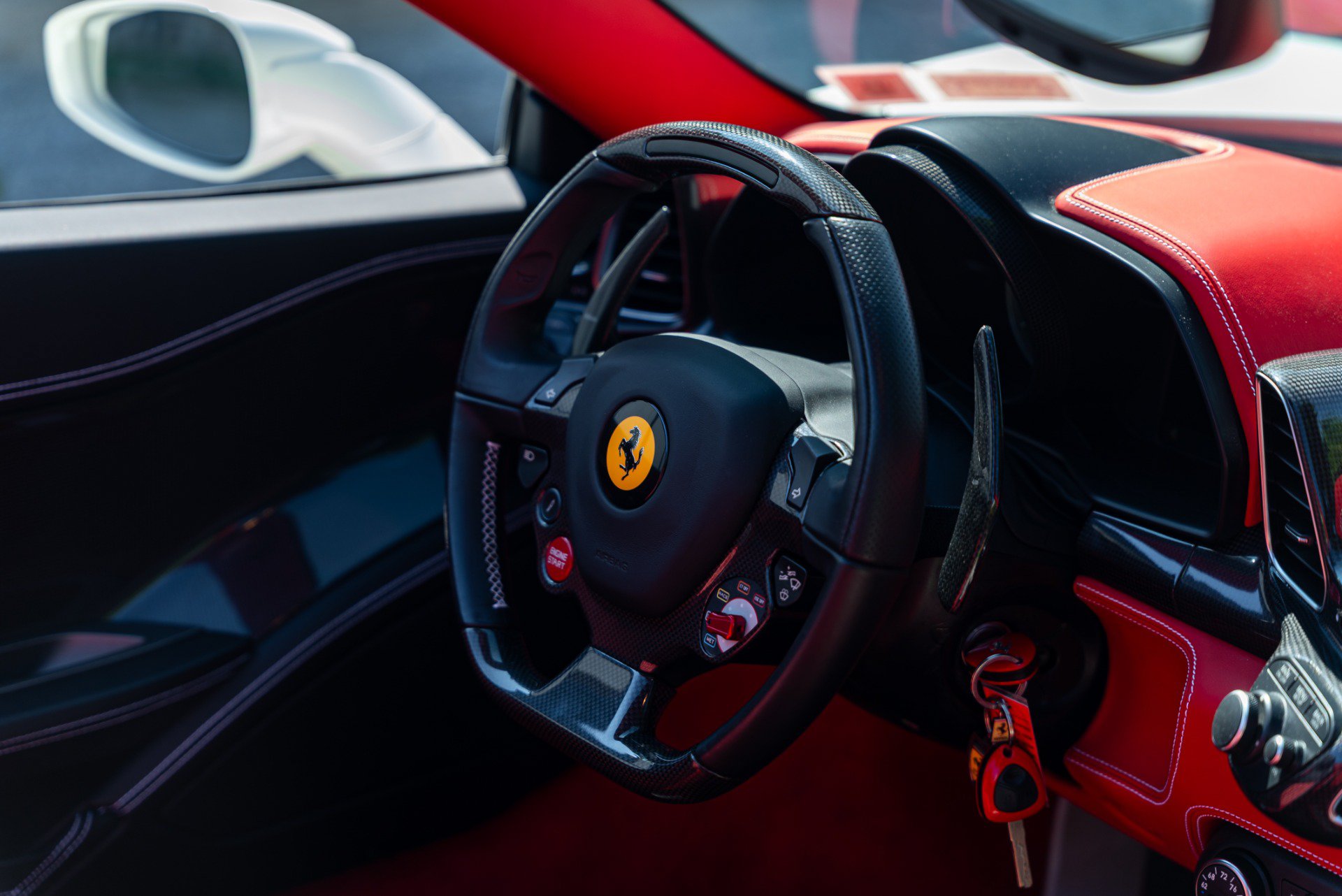Used 2014 Ferrari 458 Spider RWD image 21