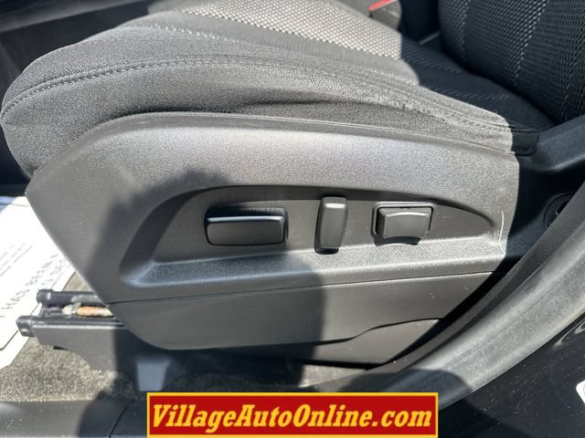 Used 2017 Chevrolet Equinox LT w/ Convenience Package AWD/4WD image 13