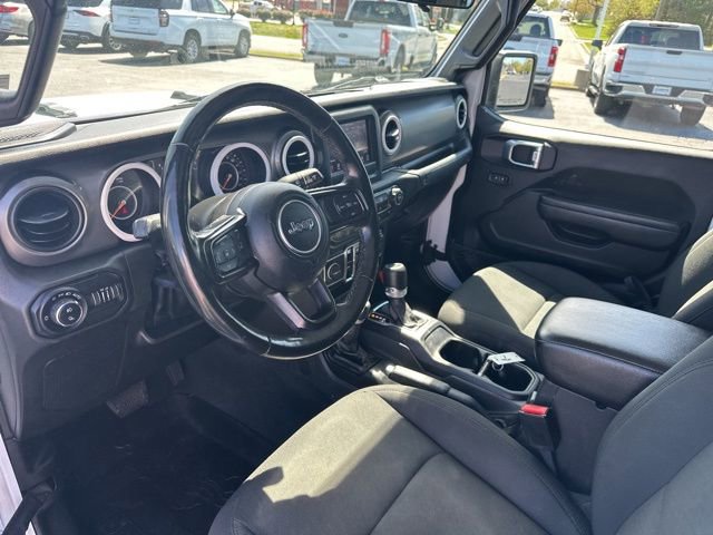 Used 2022 Jeep Gladiator Sport AWD/4WD image 14