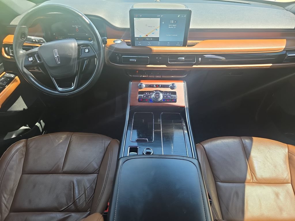 Used 2023 Lincoln Aviator Reserve w/ Elements Package Plus RWD image 9