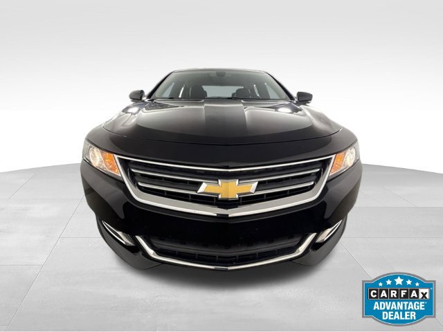 Used 2015 Chevrolet Impala LT FWD image 2