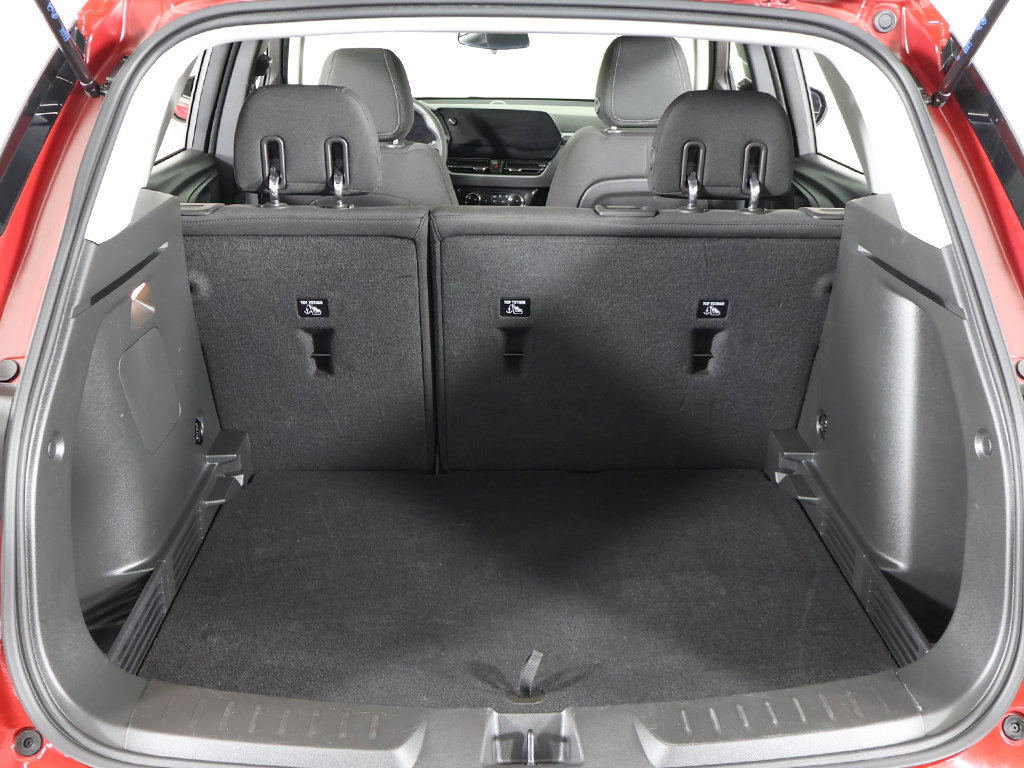 Used 2026 Chevrolet TrailBlazer LT FWD image 17