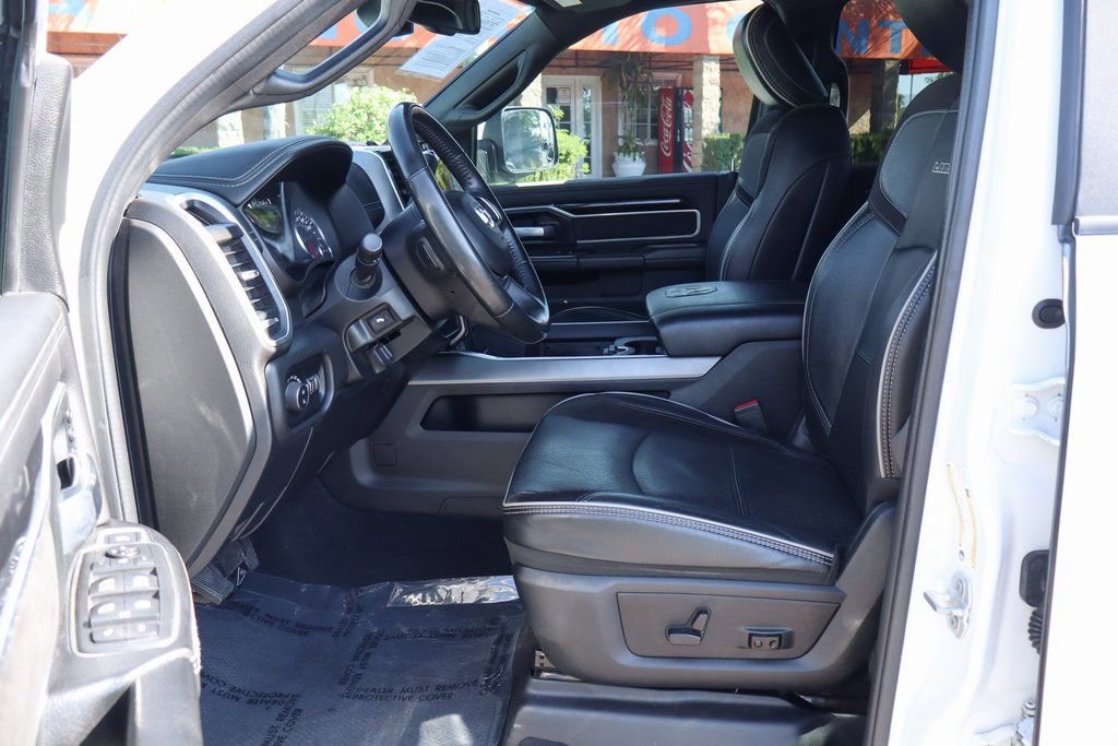 Used 2020 RAM 2500 Laramie w/ Night Edition image 19