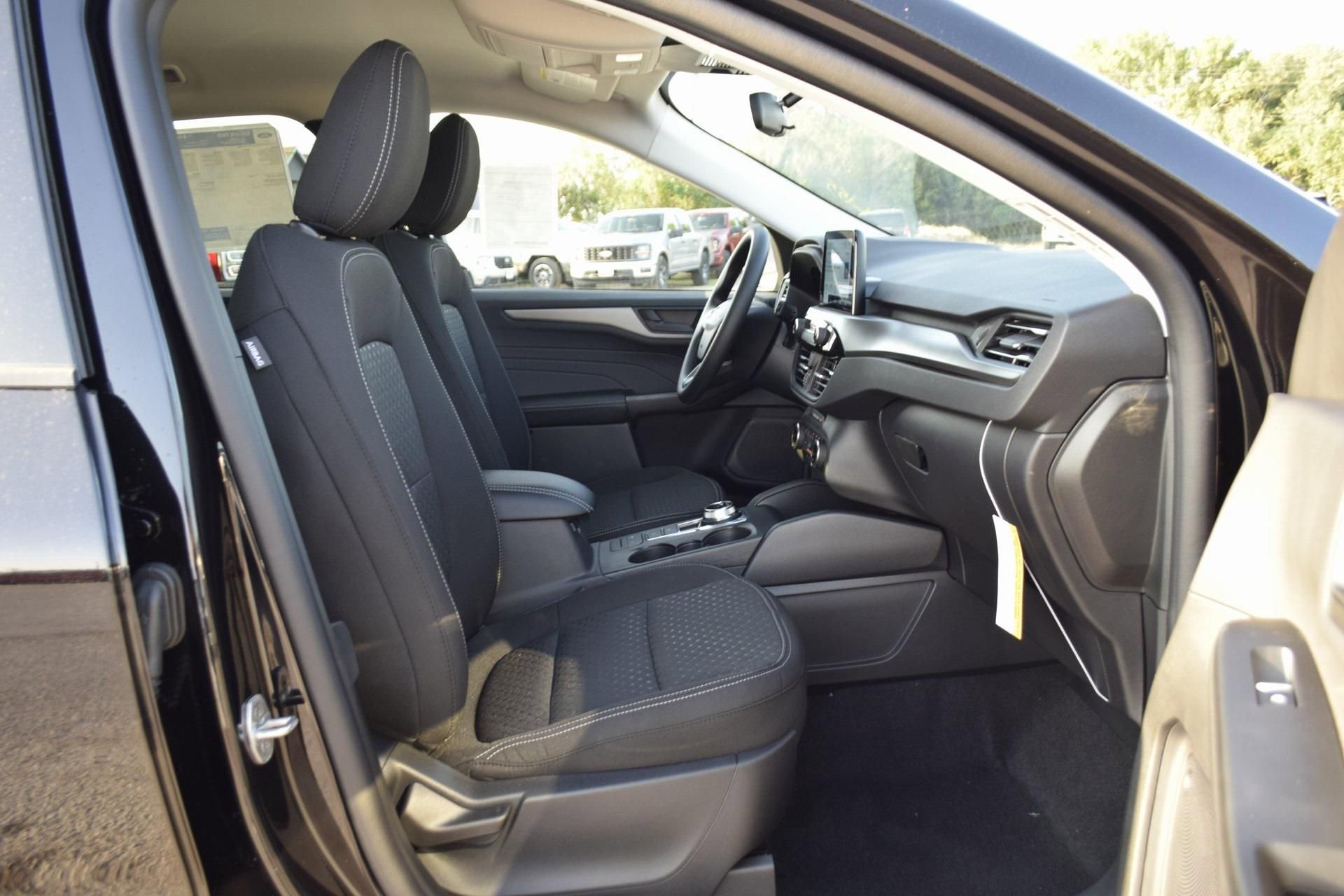 New 2026 Ford Escape Active image 23