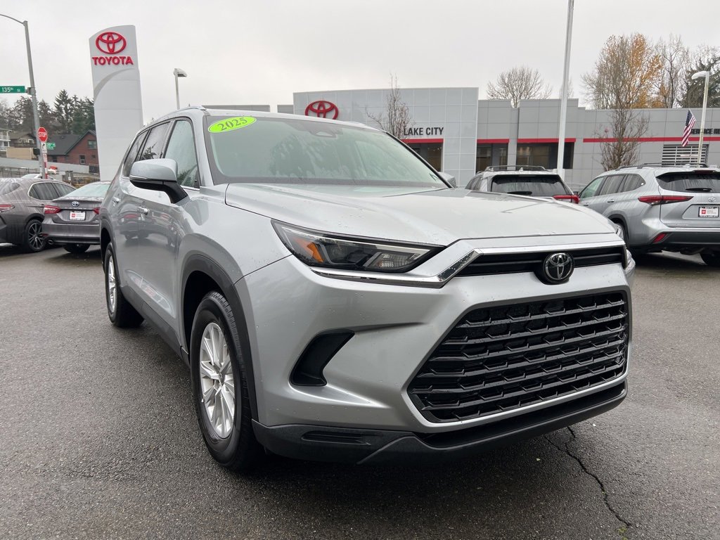 Used 2025 Toyota Grand Highlander AWD