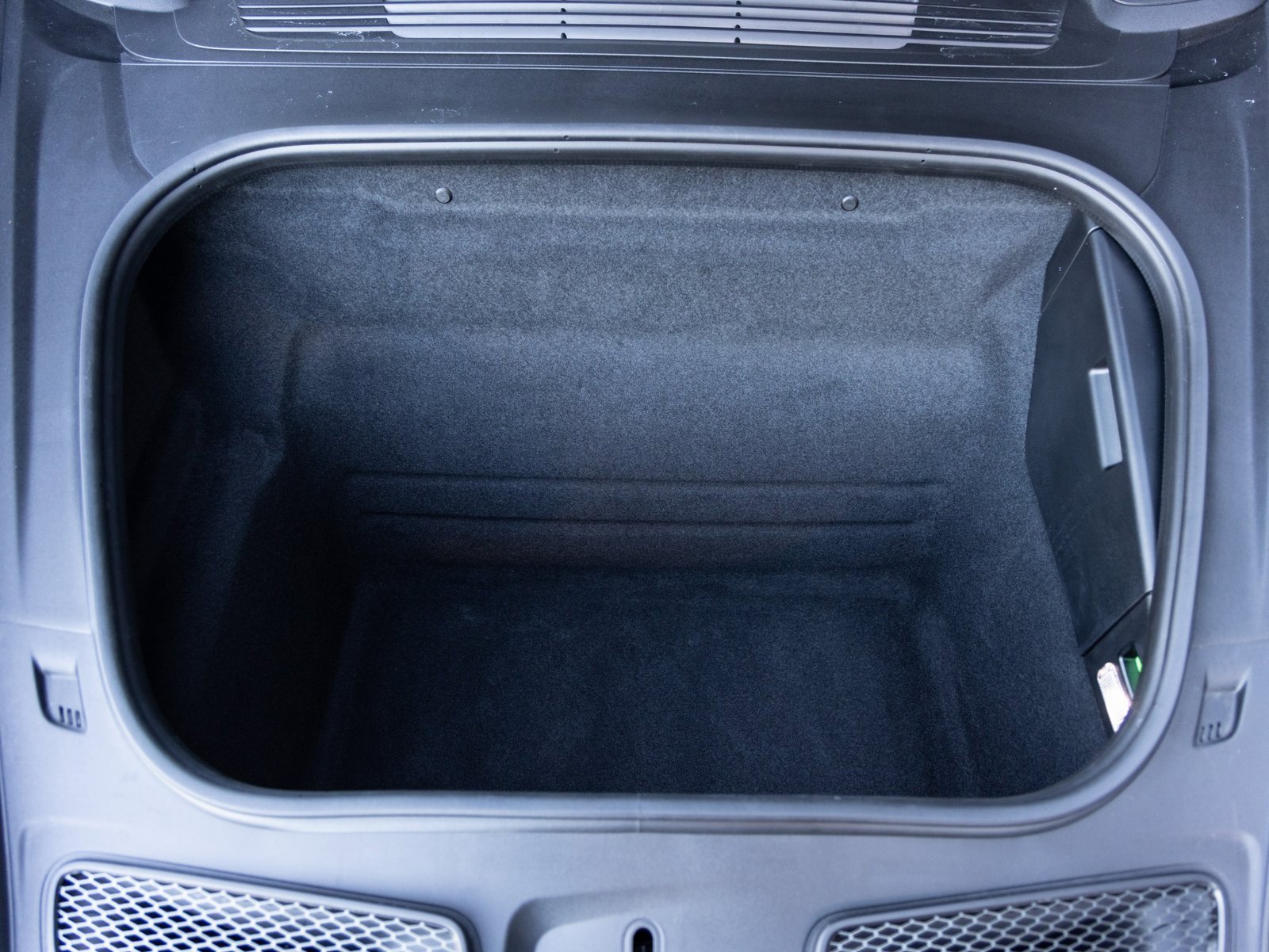 Certified 2024 Porsche 911 GT3 image 31