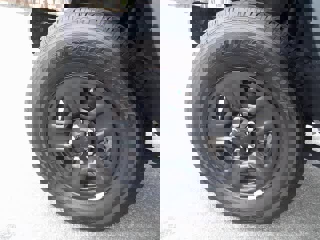 Used 2024 Jeep Gladiator Sport image 35