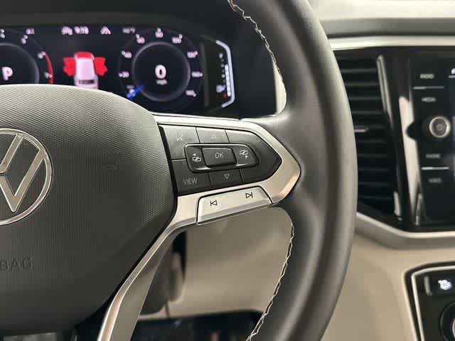 Certified 2023 Volkswagen Atlas SE image 9