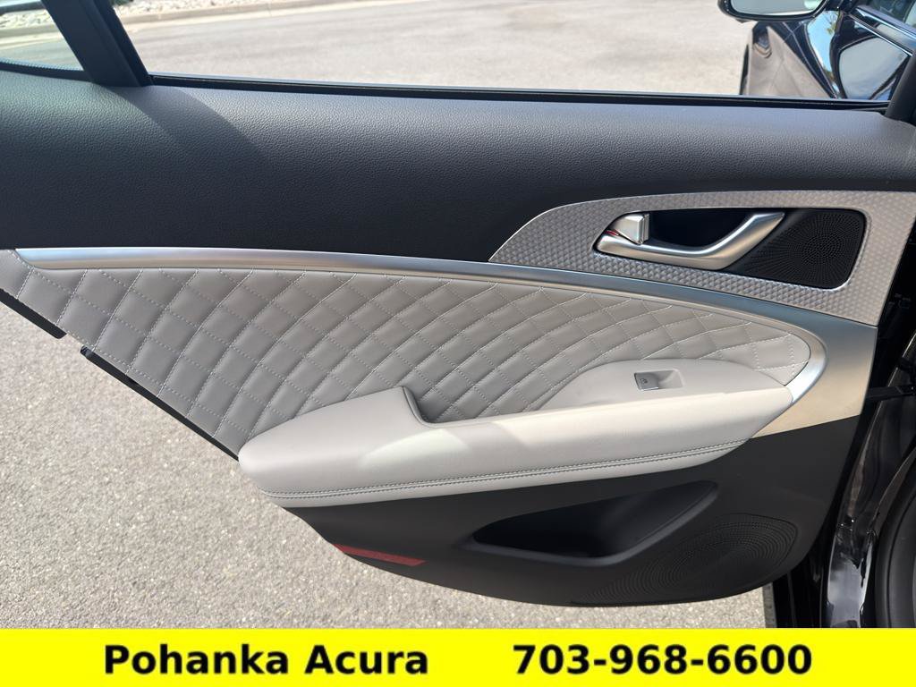 Used 2023 Genesis G70 3.3T w/ Sport Prestige Package AWD/4WD image 26