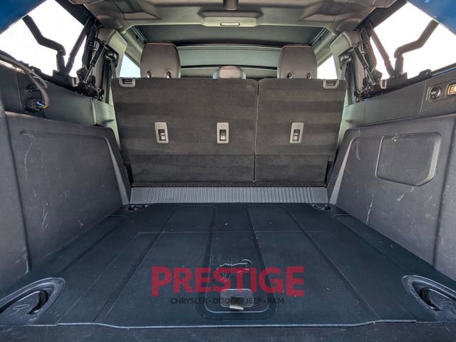 Used 2023 Ford Bronco Badlands image 9