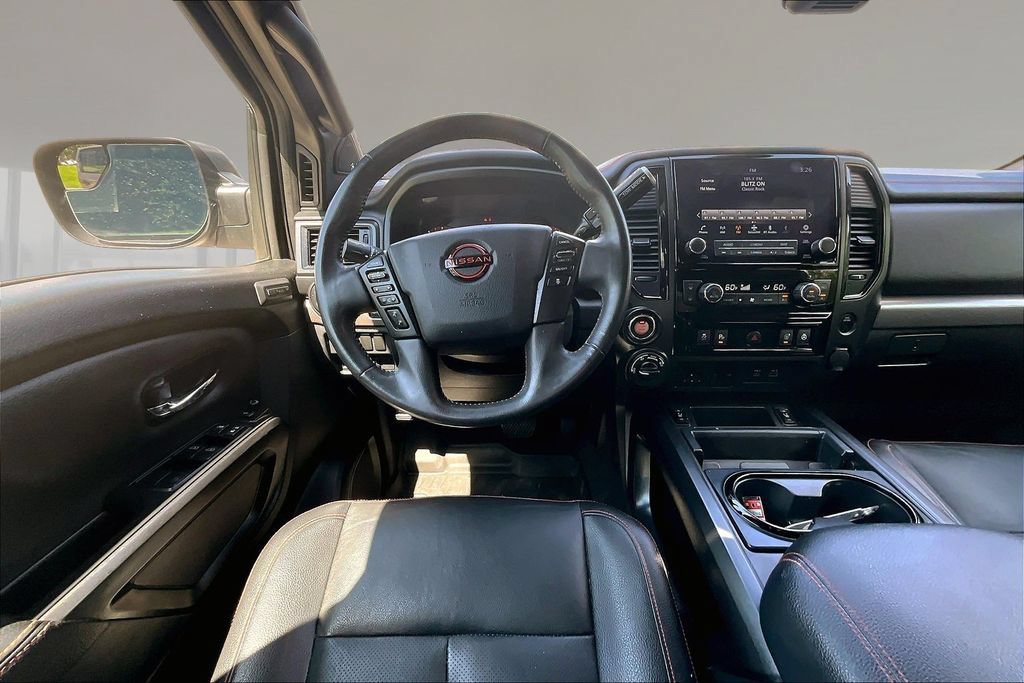 Used 2023 Nissan Titan PRO-4X w/ Pro-4x Convenience Package AWD/4WD image 9