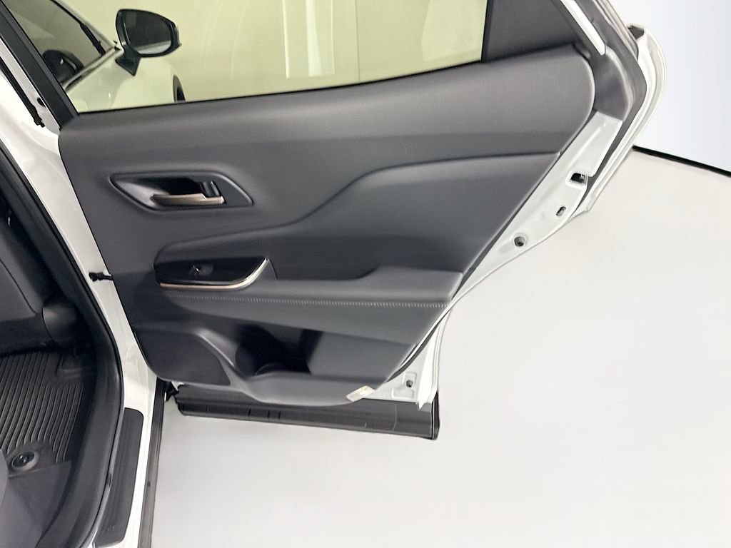 Used 2024 Toyota Crown XLE image 27