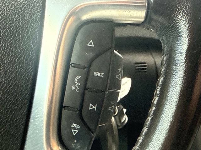 Used 2016 Chevrolet Traverse LT w/ Style and Technology Package FWD image 36