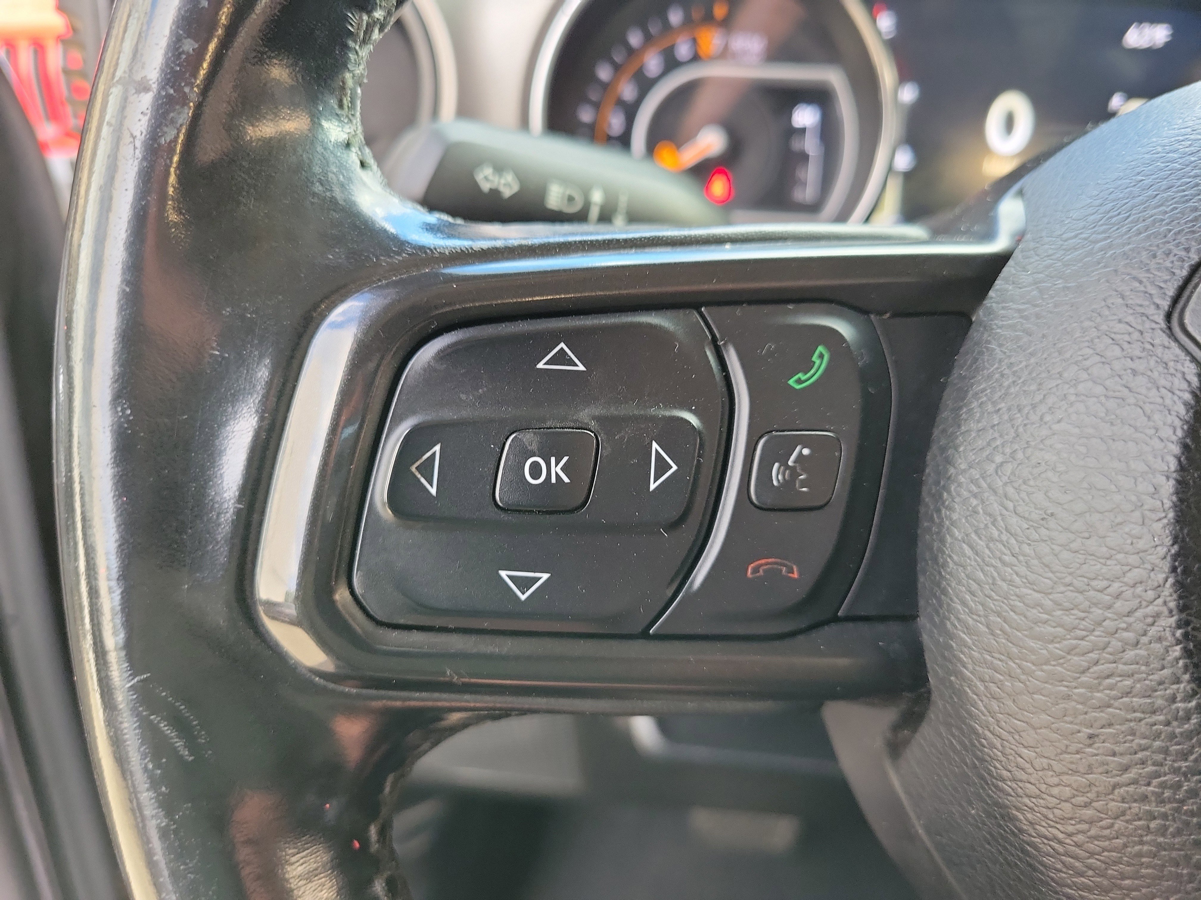 Used 2020 Jeep Gladiator Sport w/ Quick Order Package 24S image 32