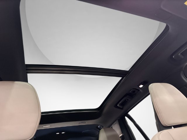Certified 2026 Volvo XC90 B6 Plus AWD/4WD image 19