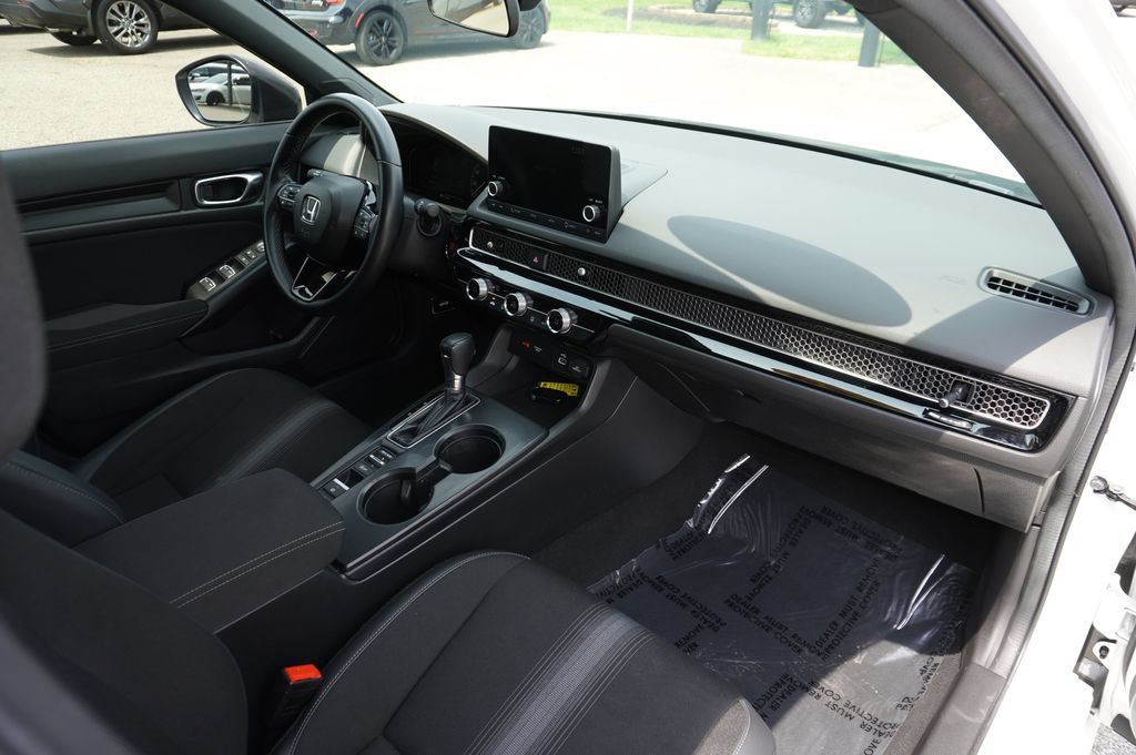 Used 2024 Honda Civic Sport image 28
