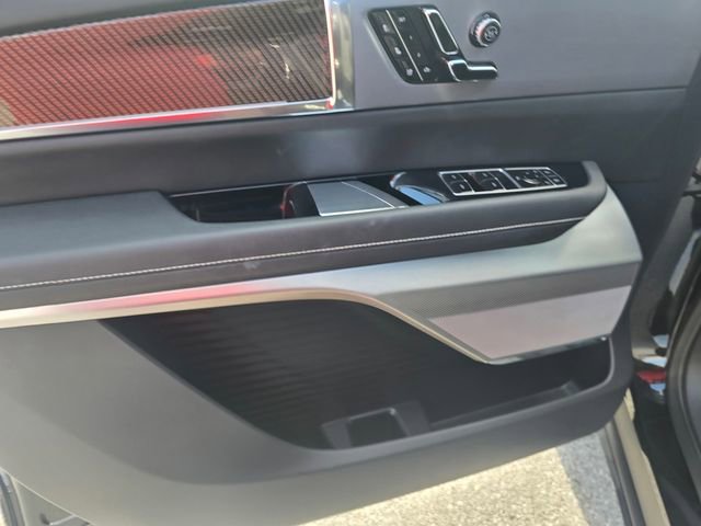 Used 2026 Cadillac Vistiq Luxury image 23