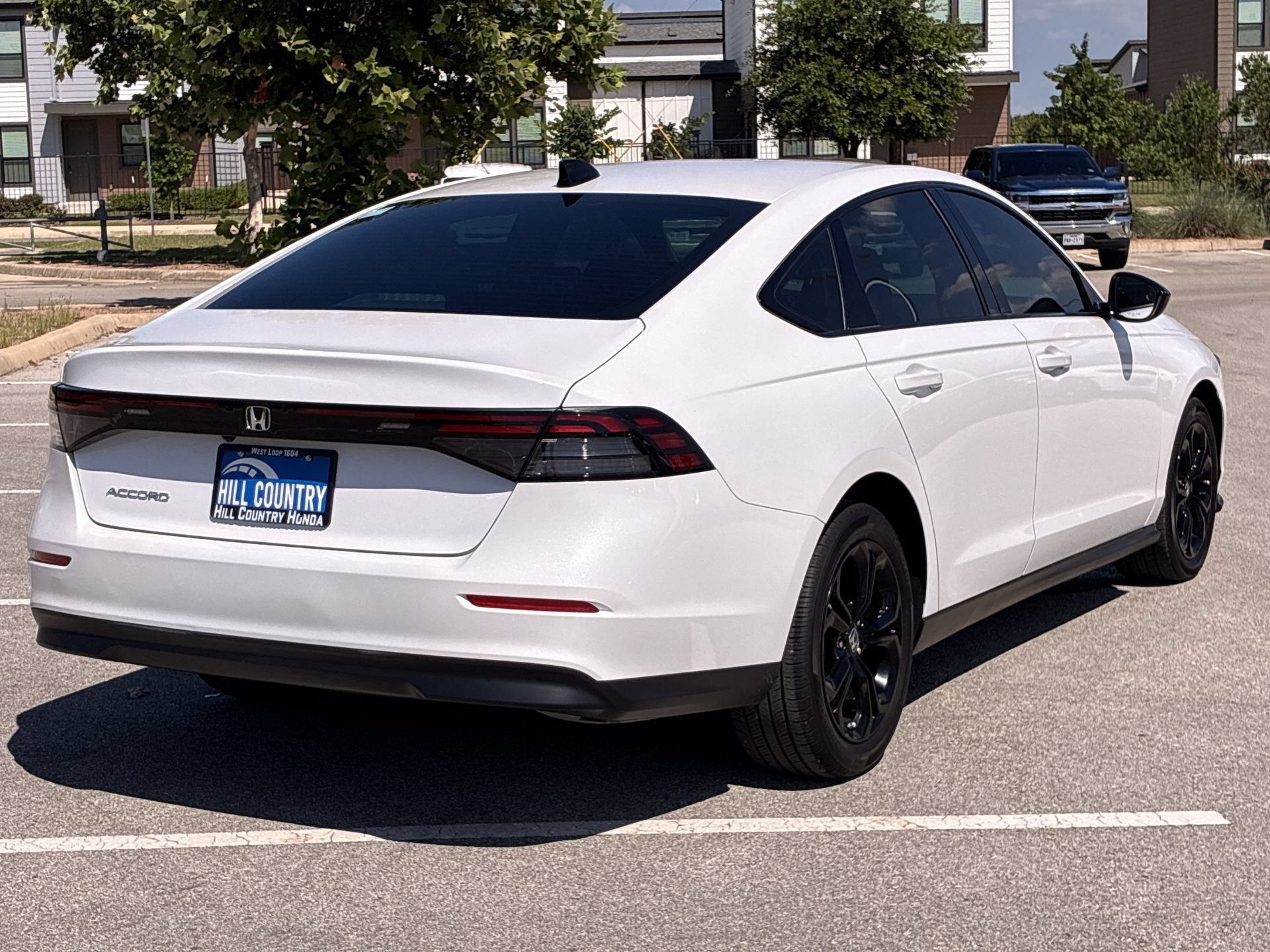 Certified 2025 Honda Accord SE image 6