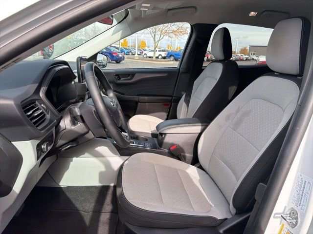 Used 2024 Ford Escape Active image 23