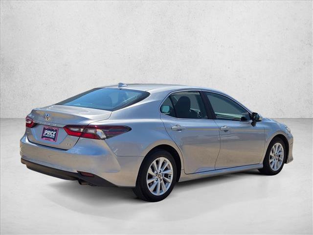 Used 2024 Toyota Camry LE FWD image 5