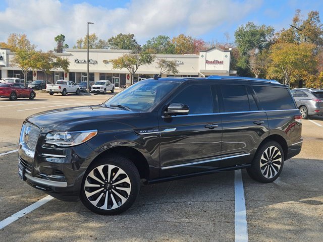 Used 2024 Lincoln Navigator Reserve