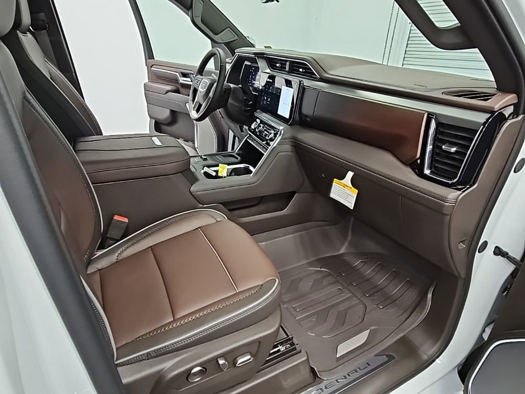 New 2026 GMC Sierra 2500 Denali w/ Denali Reserve Package image 39