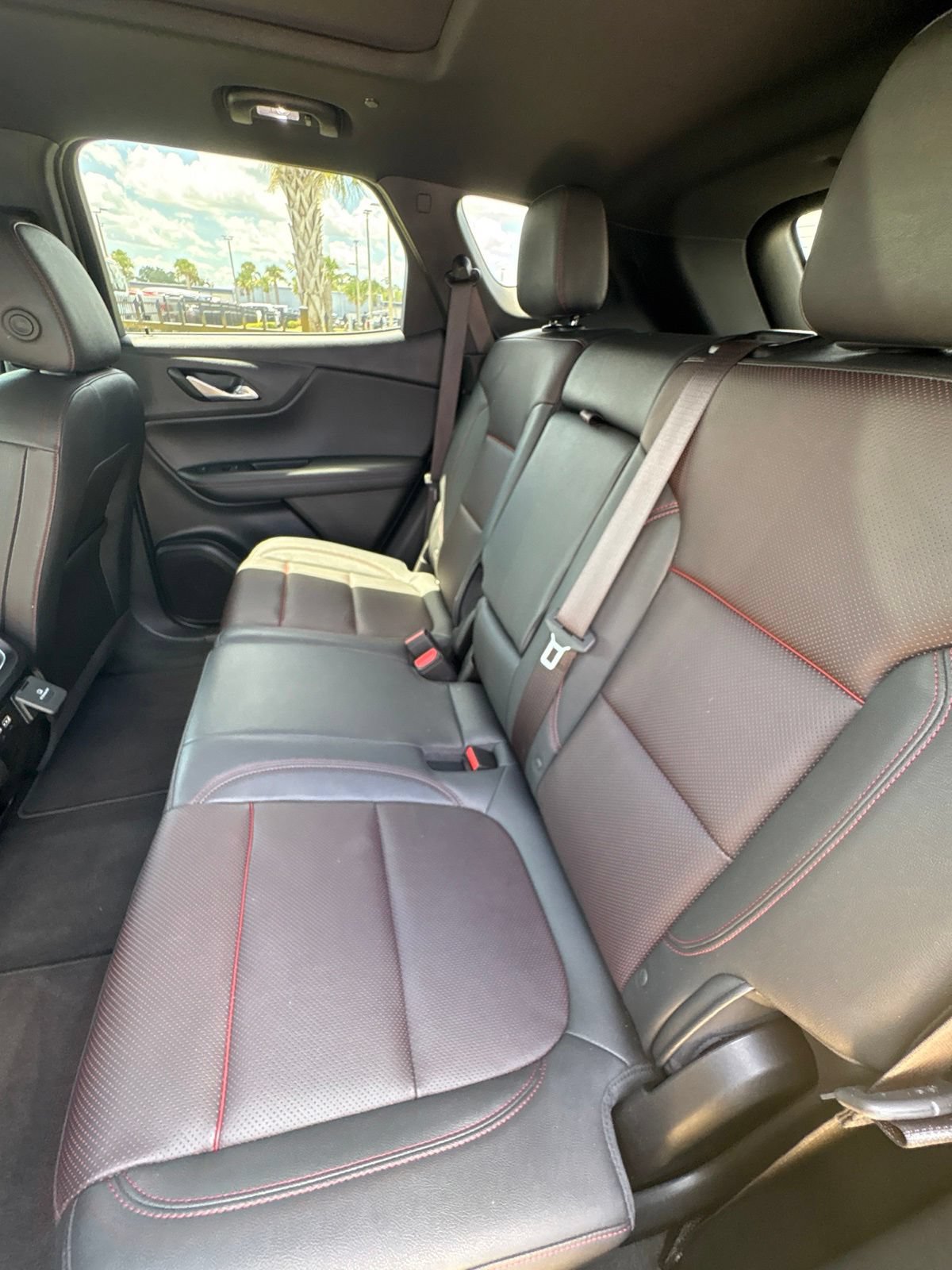 Used 2024 Chevrolet Blazer RS w/ Driver Confidence II Package FWD image 36