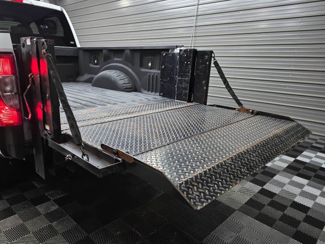 Used 2022 Ford F250 XL w/ Power Equipment Group AWD/4WD image 12
