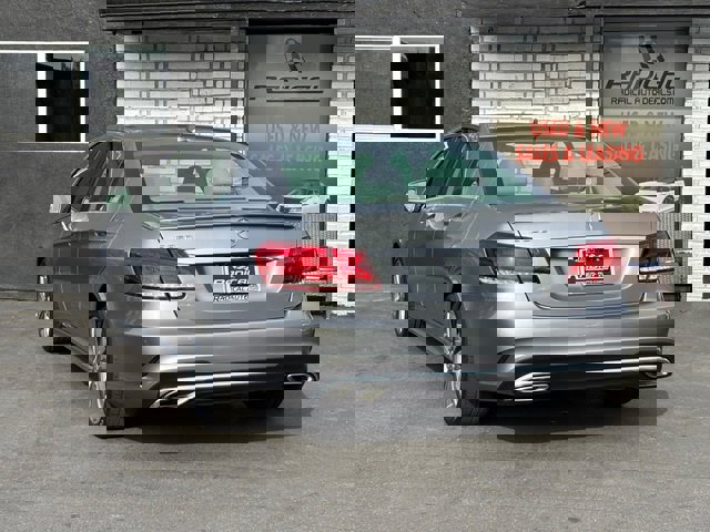 Used 2014 Mercedes-Benz E 350 Sedan w/ Premium 1 Package image 19