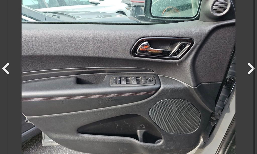 Used 2025 Dodge Durango GT AWD/4WD image 9