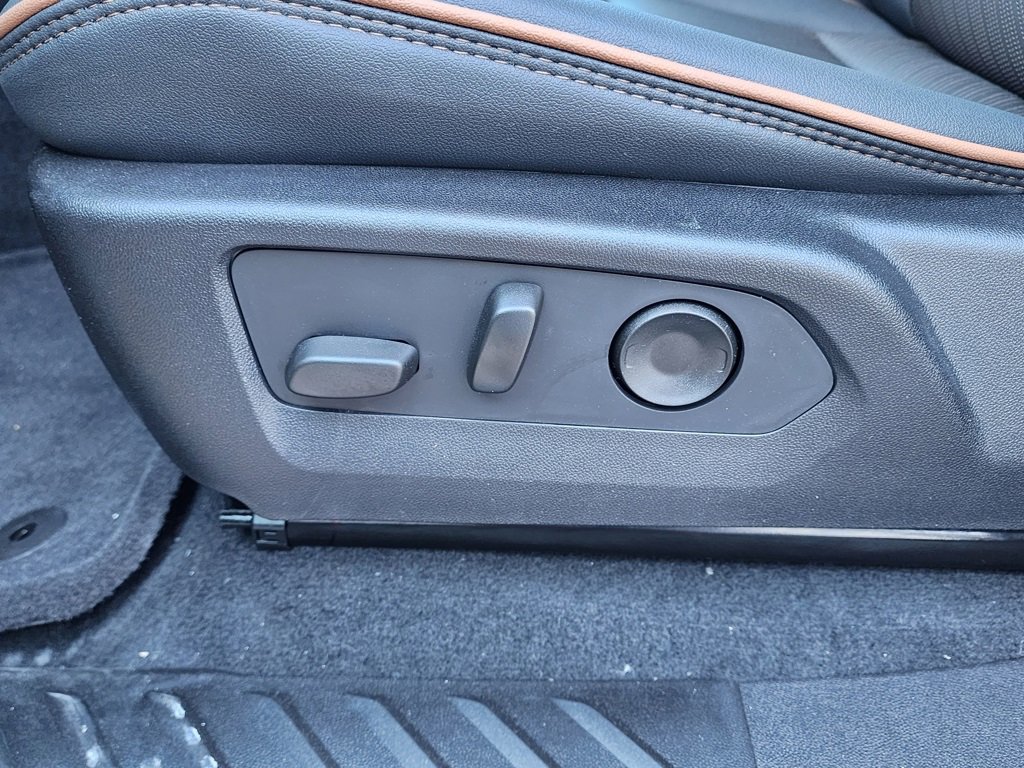 New 2026 GMC Canyon AT4 w/ Technology Plus Package image 18