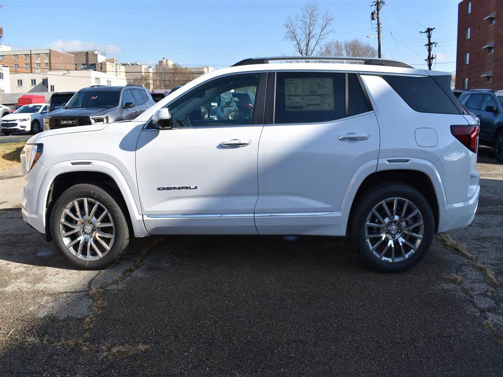 New 2026 GMC Terrain Denali w/ LPO, Floor Liner Package image 11