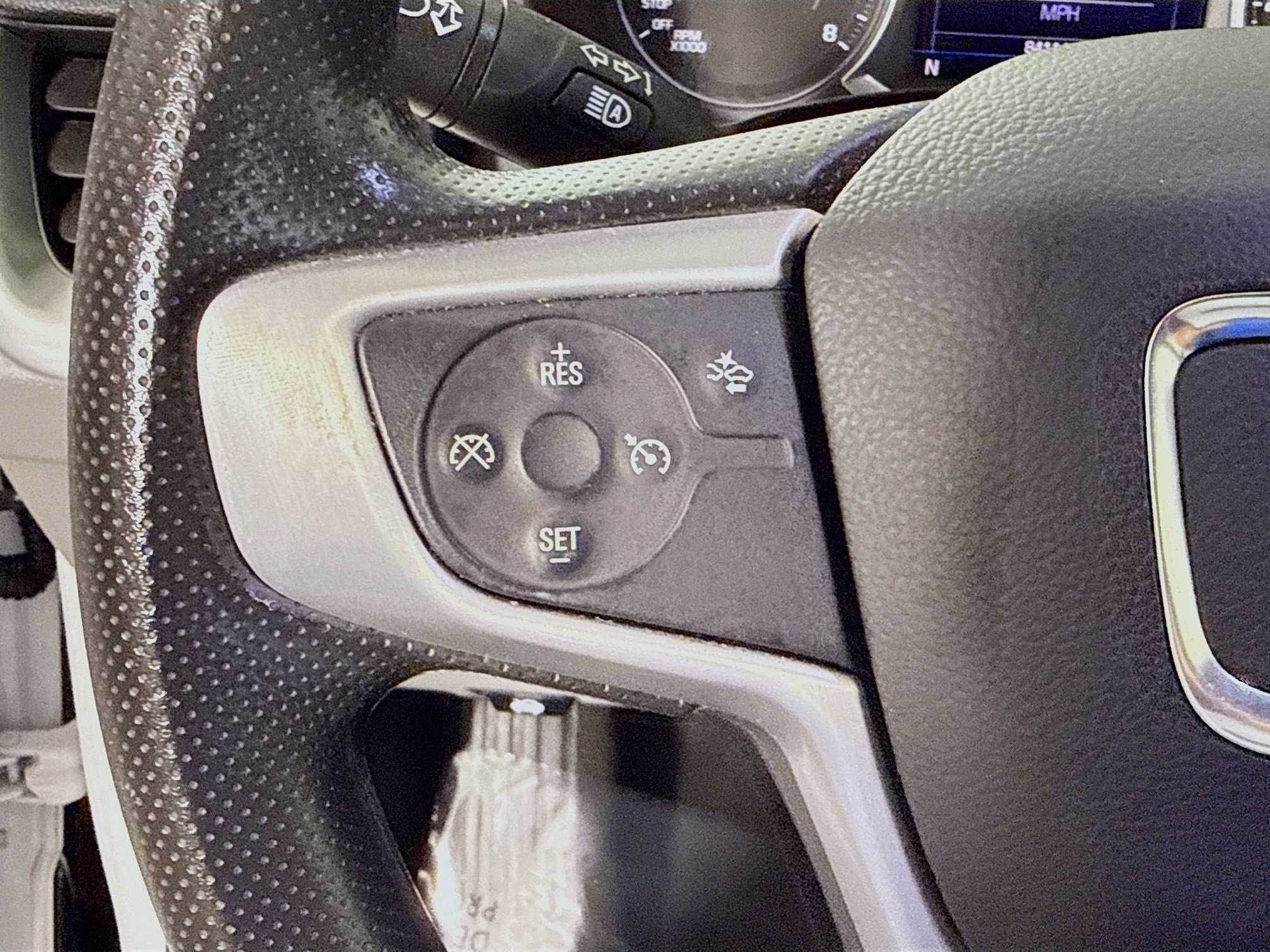 Used 2022 GMC Terrain SLE FWD image 14
