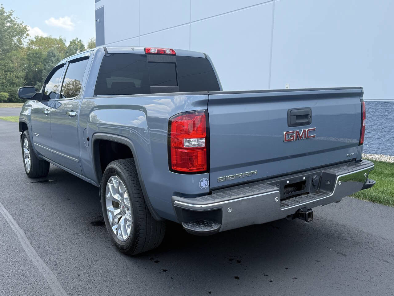 Used 2015 GMC Sierra 1500 SLT w/ SLT Crew Cab Value Package image 3