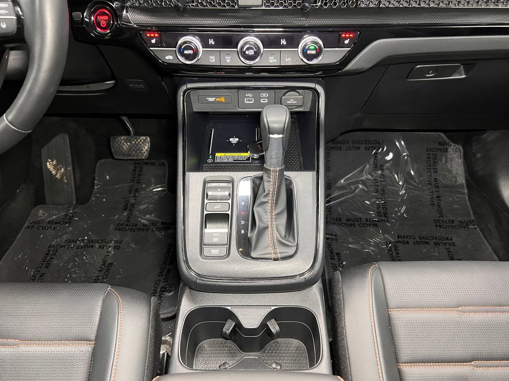 Used 2025 Honda CR-V Sport Touring image 13