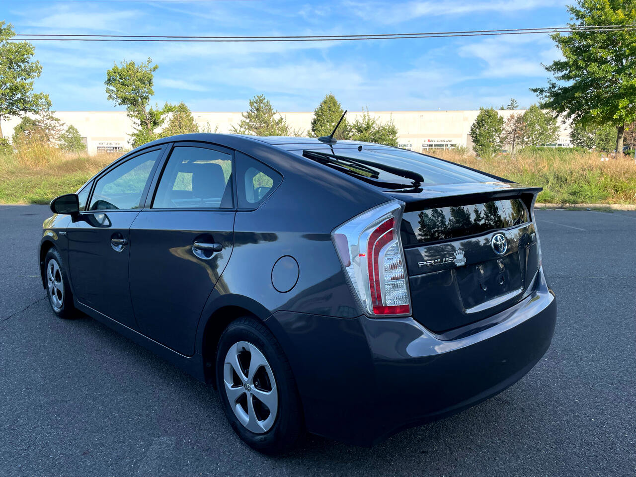 Used 2014 Toyota Prius Three image 4