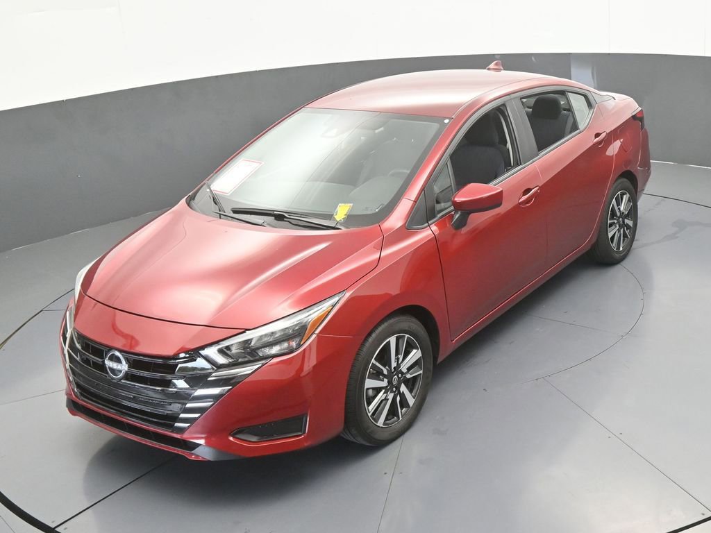 Used 2025 Nissan Versa SV image 41
