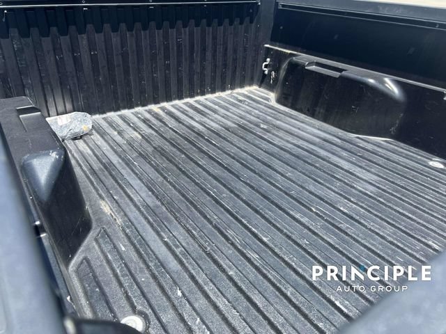 Used 2024 Toyota Tacoma SR5 AWD/4WD image 28